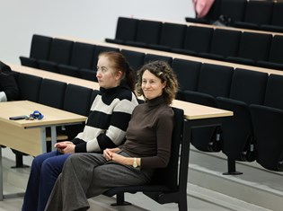 2025-12-03 19-16-57.jpeg